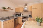 Küche / Küchenzeile - Ferienhaus See Idyll 2 mit Kamin, Terrasse und 2 Bädern - Top-Hundeurlaub