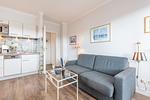 Wohnzimmer - Haus Friesische Straße 25a, Whg. 8 - Top-Hundeurlaub