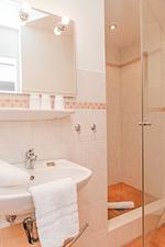 Badezimmer - Ferienwohnung Clematis - Top-Hundeurlaub