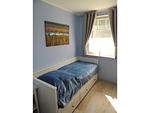 Schlafzimmer mit Ausziehbarem Bett - Kavelweg 13 Wohnung 1 - Strandrefugium - Top-Hundeurlaub