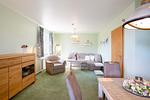 Wohnzimmer - Ferienhaus Niwaki - Top-Hundeurlaub