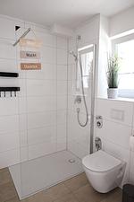 Badezimmer - Ferienwohnung Salt 'n' Sea Olpenitz - Top-Hundeurlaub
