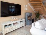 65" TV im Woihnzimmer - Haus Ostseezwilling 1 - Top-Hundeurlaub