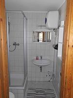 Badezimmer - Ferienbungalow Fleesensee - Top-Hundeurlaub