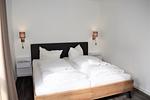 Schlafzimmer - Haus Nr. 25, Ferienhaus Fischerhus - Top-Hundeurlaub