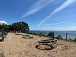 Entdecken Sie den perfekten Spielplatz mit Trampolinen für Abenteuer und Spaß. - Findus - Top-Hundeurlaub