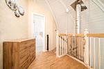 Ferienhaus Tamika am Tollensesee - Treppe in das Erdgeschoss - Tamika - Top-Hundeurlaub