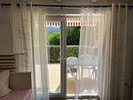 Sicht zu Terrasse - Haus 23 Seeblick Fewo EG links - Top-Hundeurlaub