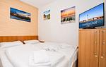 Schlafzimmer mit Doppelbett - Fewo Sandkorn - Top-Hundeurlaub