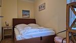 Kleines Schlafzimmer mit franz. Bett - Wohnung Strandkrabbe 02 - Top-Hundeurlaub