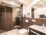 Badezimmer 1: Dusche, Waschbecken, WC - FeWo Strandlust in PRORA - 7.11 - Top-Hundeurlaub