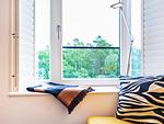 Wohn/Essbereich: TV, Zugang zum Balkon - FeWo GiGi in PRORA mit Meerblick | Balkon - 8.42 - Top-Hundeurlaub