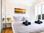 Schlafzimmer: Doppelbett (180x200) - FeWo Dünenheide 2.1 in PRORA - 7.21 - Top-Hundeurlaub