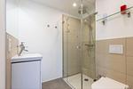 Badezimmer 2: Regendusche, WC, - FeWo Grumsin in PRORA - 4.21 - Top-Hundeurlaub