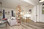 Wohnzimmer - FeWo Waldloft mit Balkon - Top-Hundeurlaub