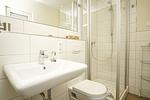 Badezimmer - Bungalow Hanseatchen: Terrasse - Top-Hundeurlaub