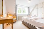 Schlafzimmer - Ostertresker 54, Inseloase - Top-Hundeurlaub