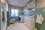 Badezimmer - Ferienhaus Fjord Cottage Steinbergkirche - Top-Hundeurlaub