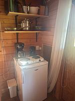 Wohnbereich mit Etagenbett in der Cabin in Stöllet – Ferienhaus in Värmland - Cabin 4P - Top-Hundeurlaub