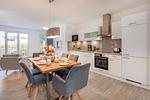 Küche / Küchenzeile - Ferienhaus Meeresrauschen nur 700 m zum Strand mit Terrasse - Top-Hundeurlaub