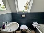 Badezimmer - Feriendoppelhaus "Berner Sennen" - Top-Hundeurlaub