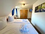 Schlafzimmer - Feriendoppelhaus "Berner Sennen" - Top-Hundeurlaub
