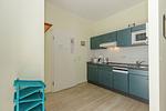 Küche / Küchenzeile - Appartementanlage Strandjuwel Fewo 217 - Top-Hundeurlaub