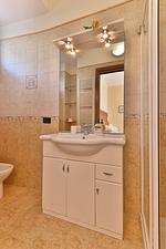 Rustico Kristi mit wunderschönem Seeblick und eingezäuntem Hof - 017185-CNI-00059 - Top-Hundeurlaub