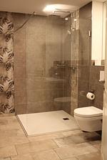 Badezimmer - Bernstein Suite & Breakfast Apartment 03 - Top-Hundeurlaub