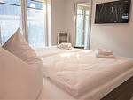 Schlafzimmer - Bernstein Mare Rose Apartment 2 - Top-Hundeurlaub