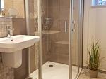 Badezimmer - Bernstein Mare Rose Apartment 1 - Top-Hundeurlaub