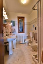 Belvedere Beatrice mit großer Terrasse und wunderschönem Seeblick - 017185-CNI-00541 - Top-Hundeurlaub