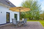 Terrasse mit Sitzgruppe - Wohnung Pierre 01 - Top-Hundeurlaub