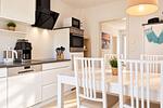 Küche mit Backofen und Spülmaschine - Wohnung Küstenperle - Top-Hundeurlaub