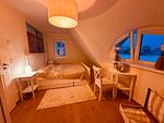 Schlafzimmer - Reetdachhaus WE 01 "Huus Marga" - Top-Hundeurlaub