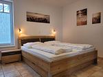 Schlafzimmer - Parkstraße 19 WE 02 "Meer-Genuss" - Top-Hundeurlaub