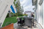 Terasse mit Strandkorb - Strandhaus WE 05 "Knud's Hus" - Top-Hundeurlaub