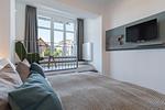 Schlafzimmer - Westside Arthotel Apartment 102 - Top-Hundeurlaub