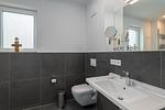 Badezimmer - Westside Arthotel Apartment 121 - Top-Hundeurlaub
