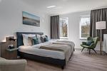Schlafzimmer - Westside Arthotel Apartment 120 - Top-Hundeurlaub