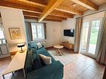 Wohnzimmer - Ferienpark Seepferdchen, Haus Zingst 15a - Top-Hundeurlaub