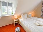 Schlafzimmer - Ferienpark Seepferdchen, Haus Zingst 15B - Top-Hundeurlaub