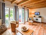 Wohnzimmer - Ferienpark Seepferdchen, Haus Darß 13a - Top-Hundeurlaub