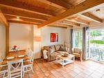 Wohnzimmer - Ferienpark Seepferdchen, Haus Darß 13a - Top-Hundeurlaub