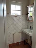 Gäste-WC - Ferienpark Seepferdchen, Haus Zingst 11a - Top-Hundeurlaub