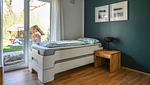 Schlafzimmer - Apartment 7/7 EG barrierefrei - überdachte Terrasse - Top-Hundeurlaub