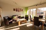 Wohnzimmer - Ferienwohnung Dat Ferienhus Norddeich Whg.1 - Top-Hundeurlaub