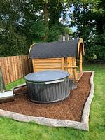 Wellnessbereich mit Sauna und Whirlpool - Ferienhaus Kuestenliebe - Top-Hundeurlaub