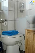 Badezimmer - Ferienwohnung Inselheimat B42 - Top-Hundeurlaub
