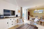 Wohnzimmer - Villa Strandblick 01 - Top-Hundeurlaub